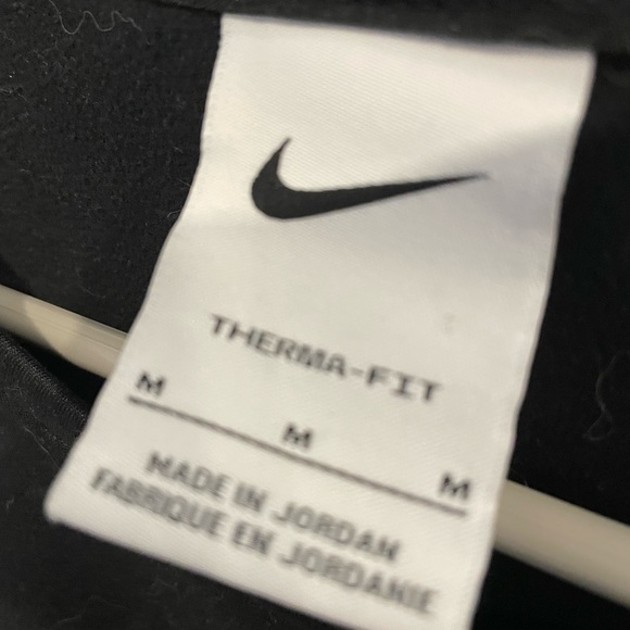 Nike thermal long sleeved tee - Picture 2 of 3